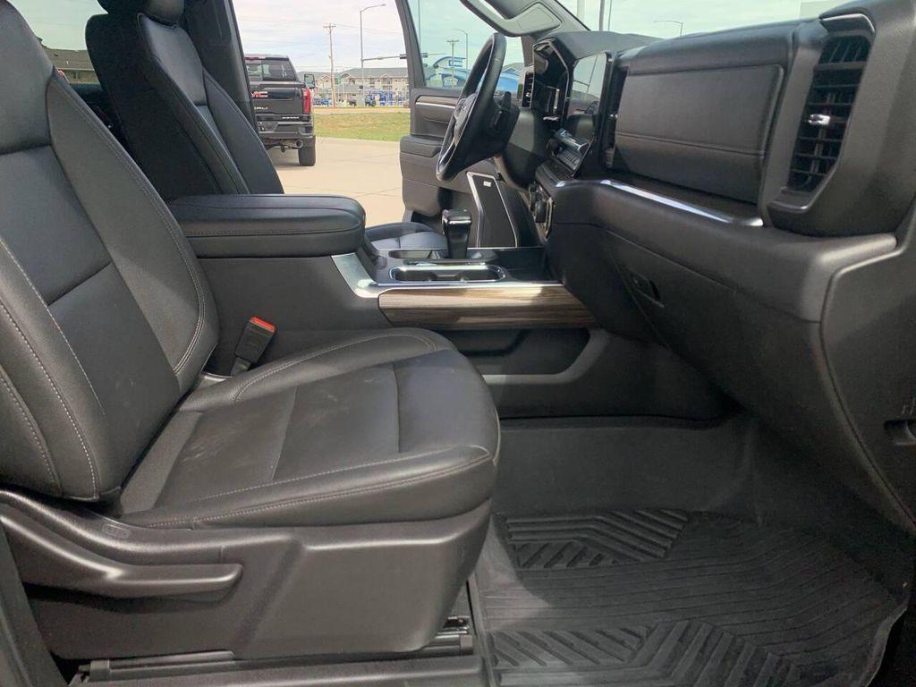 used 2024 Chevrolet Silverado 1500 car