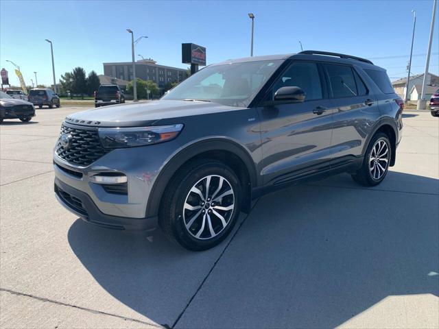 used 2023 Ford Explorer car