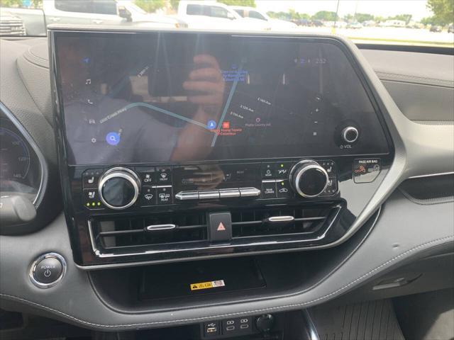 used 2023 Toyota Highlander Hybrid car, priced at $51,485