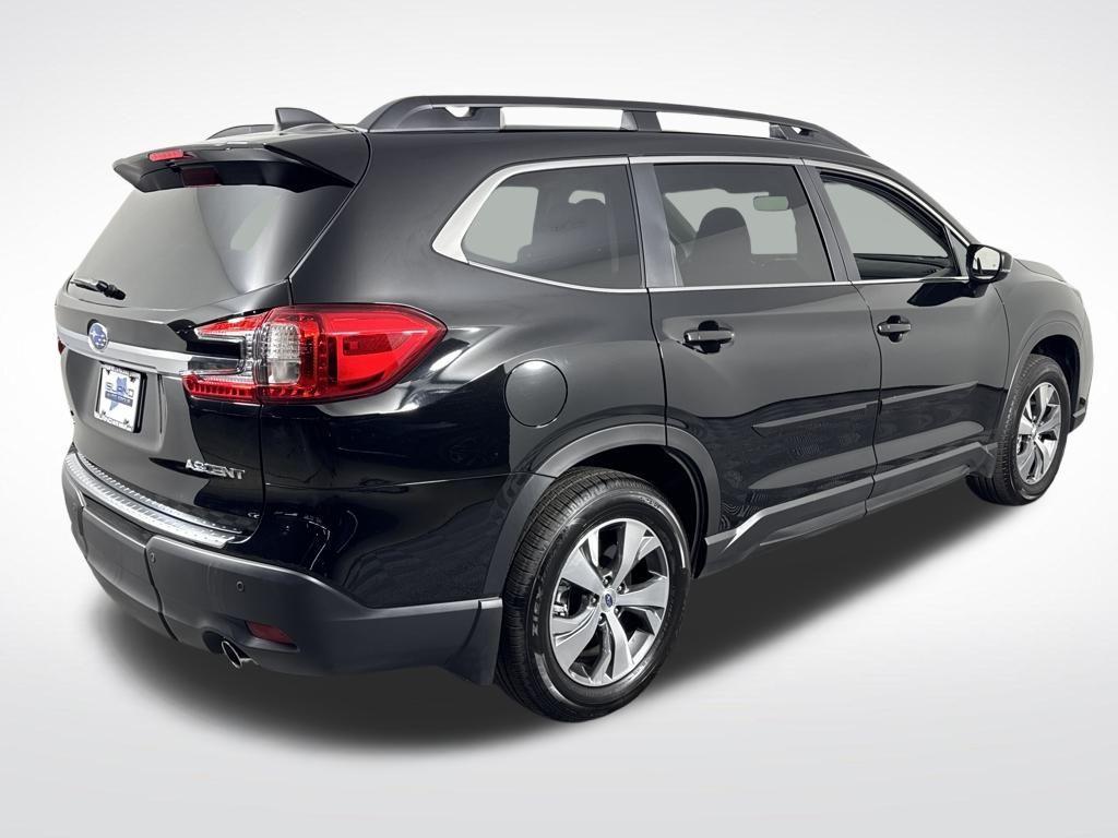 used 2025 Subaru Ascent car, priced at $36,995
