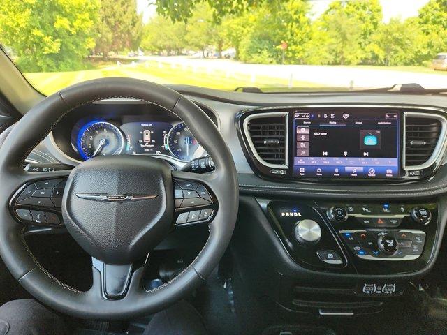 used 2023 Chrysler Pacifica car, priced at $22,275