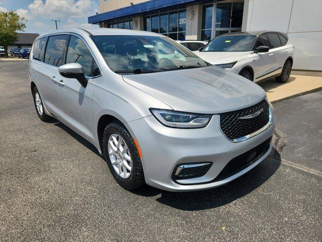 used 2023 Chrysler Pacifica car, priced at $22,275