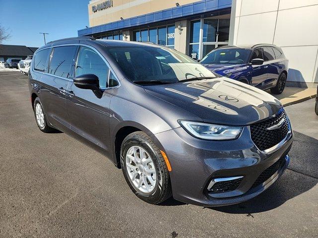 used 2022 Chrysler Pacifica car, priced at $22,618