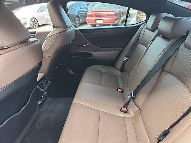 used 2023 Lexus ES 250 car, priced at $35,951