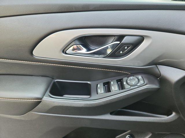 used 2019 Chevrolet Traverse car, priced at $20,165