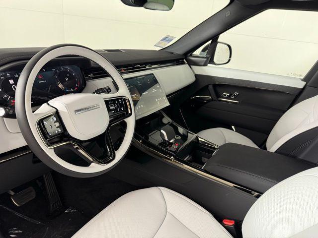 new 2025 Land Rover Range Rover Sport car
