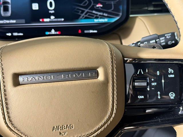 new 2025 Land Rover Range Rover Sport car