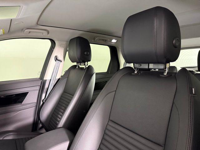 new 2025 Land Rover Discovery Sport car, priced at $53,773