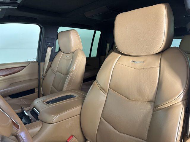 used 2017 Cadillac Escalade ESV car, priced at $25,900