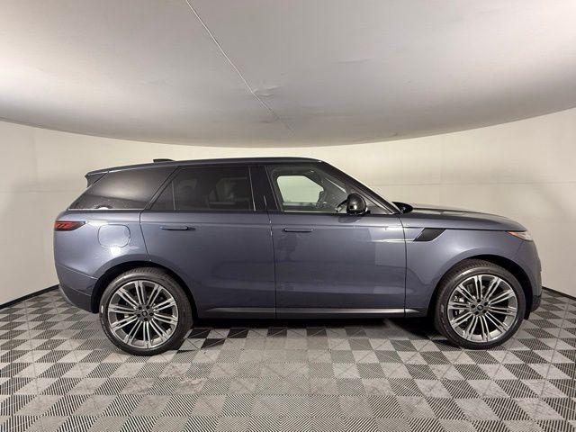 new 2025 Land Rover Range Rover Sport car