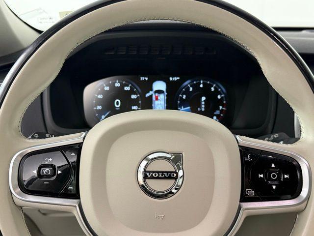 used 2022 Volvo XC90 car, priced at $33,900