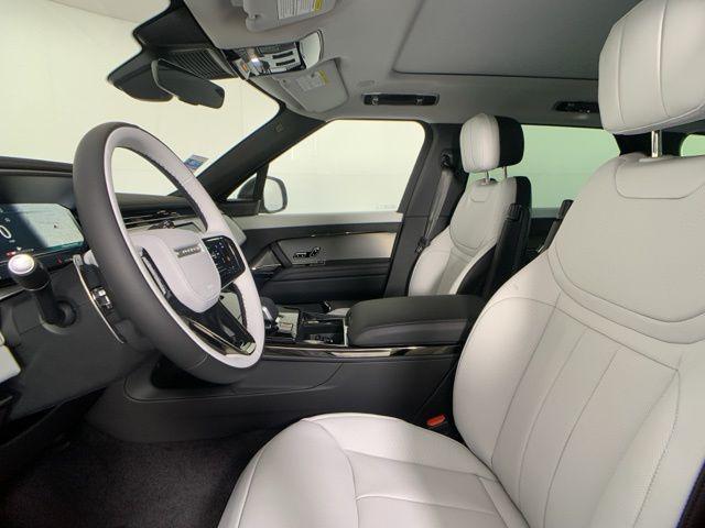 new 2025 Land Rover Range Rover Sport car