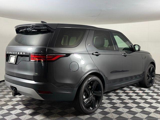 new 2025 Land Rover Discovery car