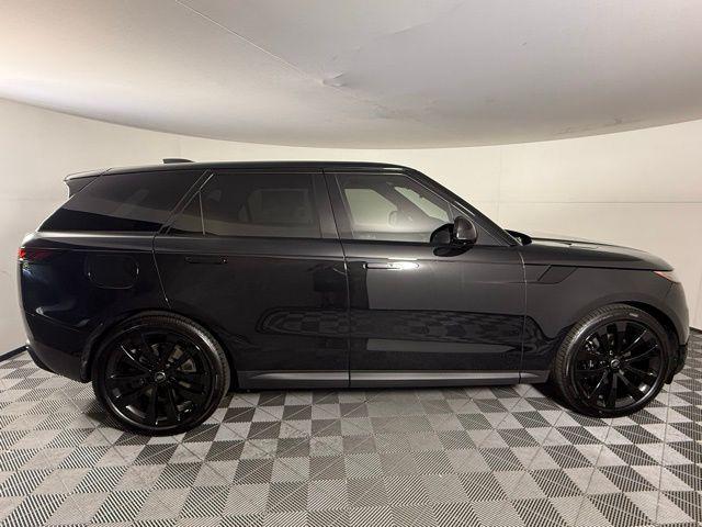 new 2025 Land Rover Range Rover Sport car
