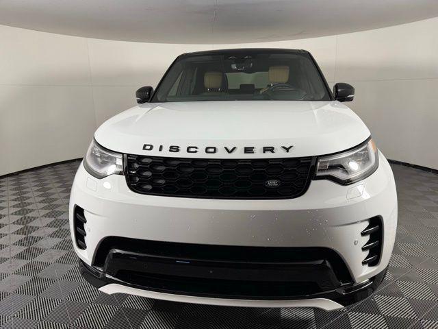 new 2025 Land Rover Discovery car, priced at $78,443