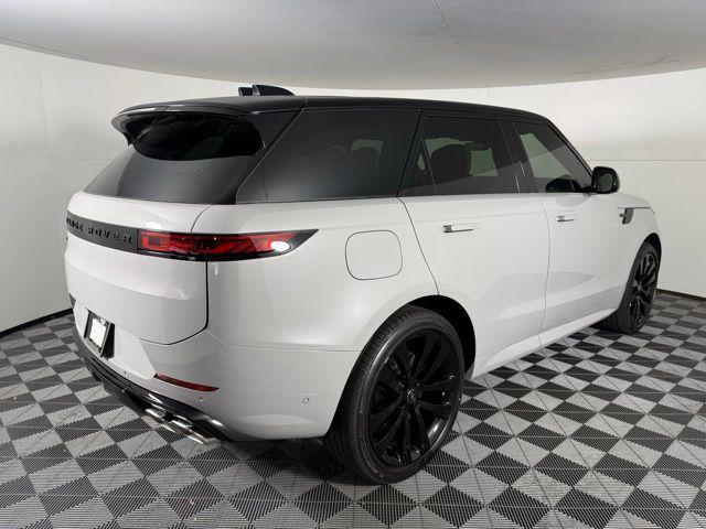 new 2025 Land Rover Range Rover Sport car, priced at $124,635