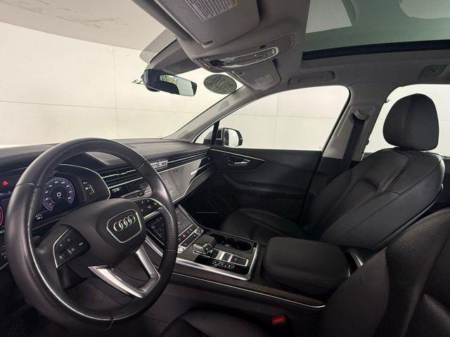 used 2020 Audi Q7 car, priced at $28,500