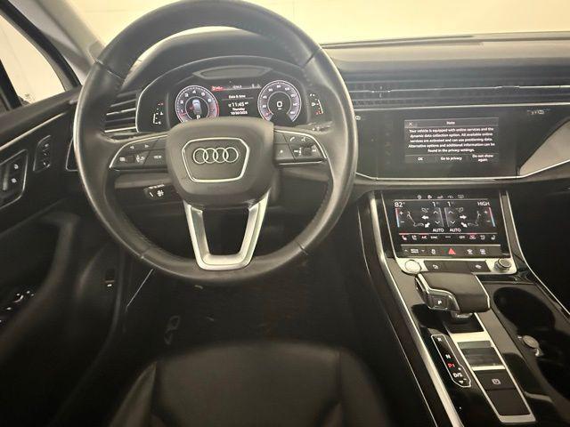 used 2020 Audi Q7 car, priced at $28,500