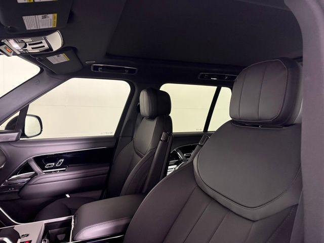 new 2025 Land Rover Range Rover car