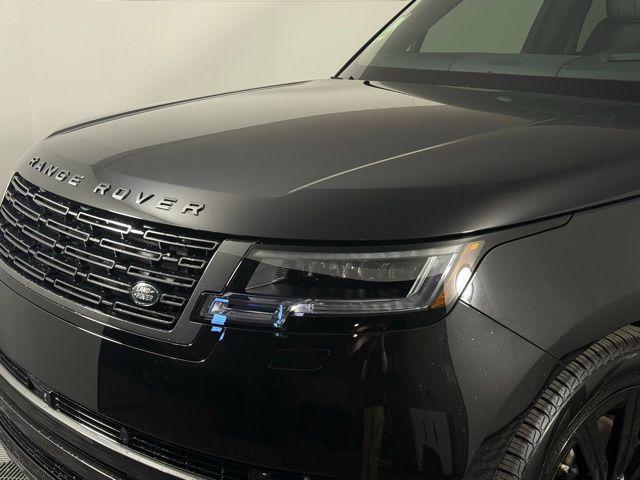 new 2025 Land Rover Range Rover car