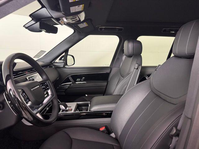 new 2025 Land Rover Range Rover car