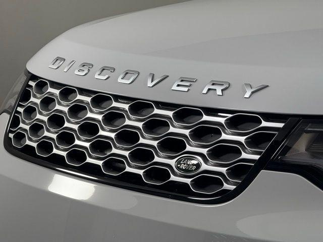 new 2025 Land Rover Discovery car, priced at $67,093