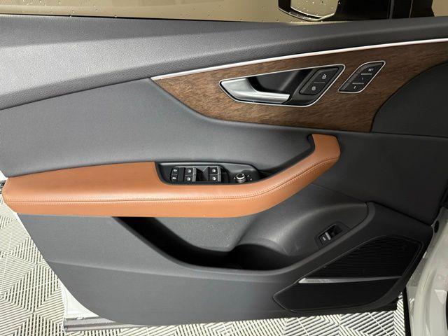 used 2022 Audi Q7 car, priced at $43,900