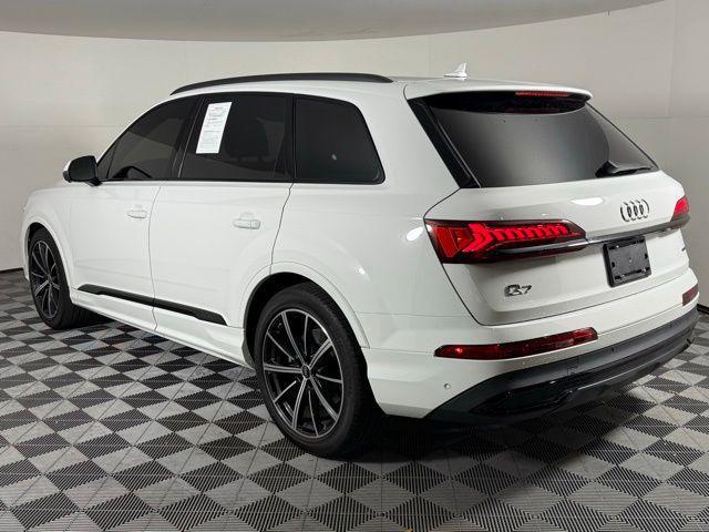 used 2022 Audi Q7 car, priced at $43,900