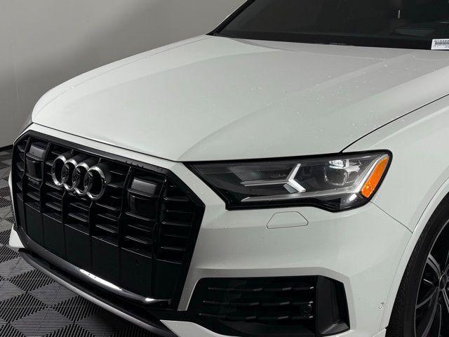 used 2022 Audi Q7 car, priced at $43,900
