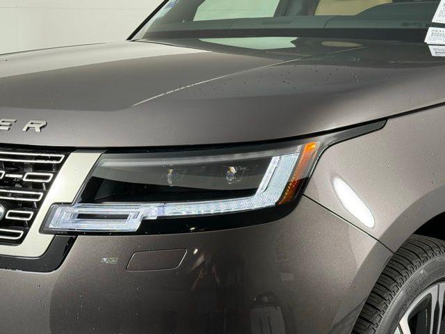 new 2025 Land Rover Range Rover car