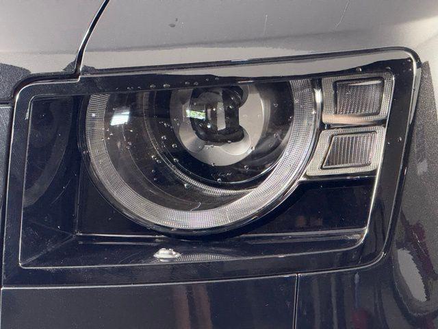 new 2025 Land Rover Defender car