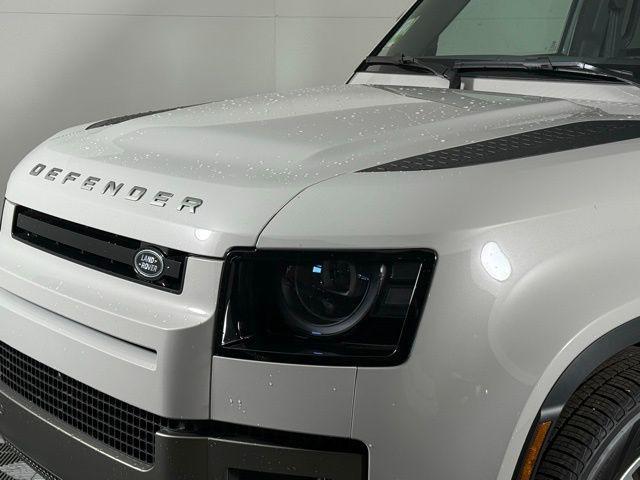 new 2026 Land Rover Defender car