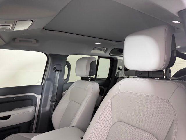 new 2026 Land Rover Defender car