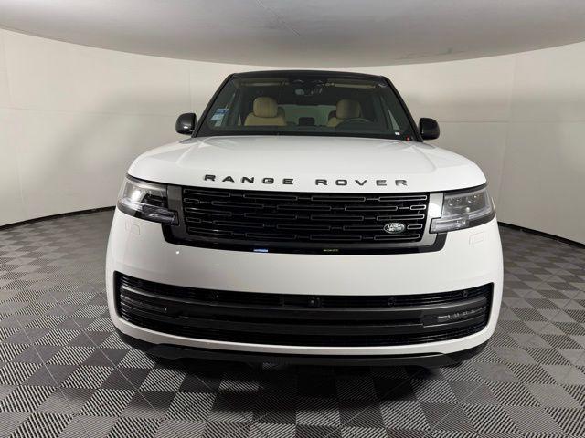 new 2025 Land Rover Range Rover car