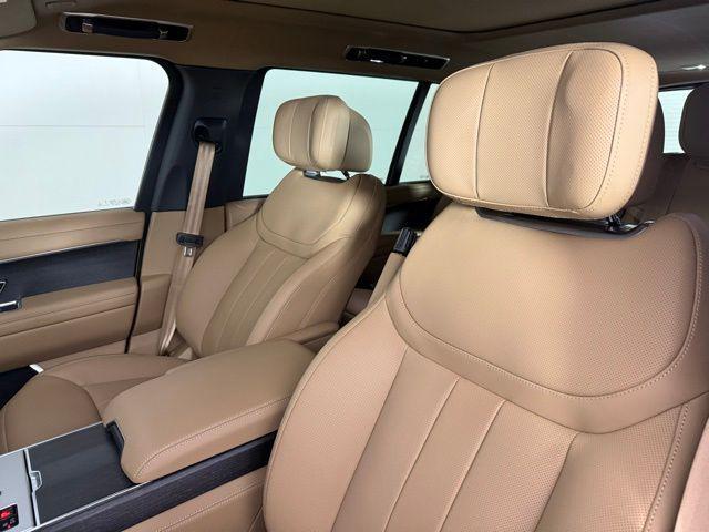new 2025 Land Rover Range Rover car