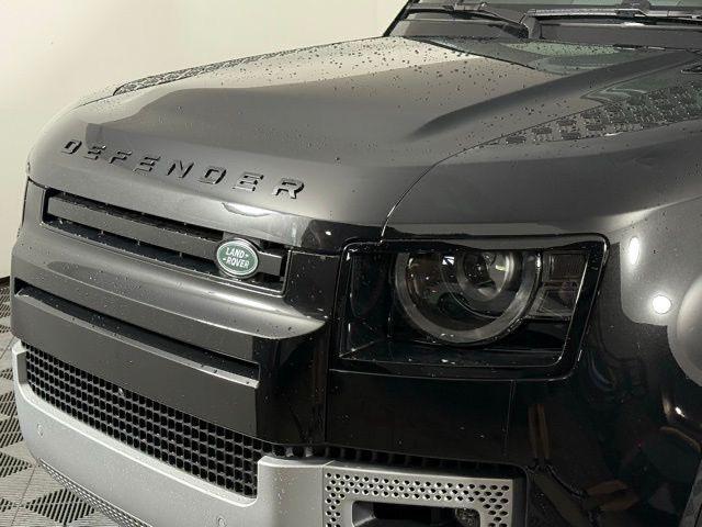 new 2025 Land Rover Defender car