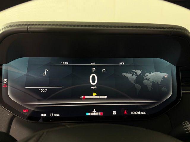 new 2025 Land Rover Range Rover car