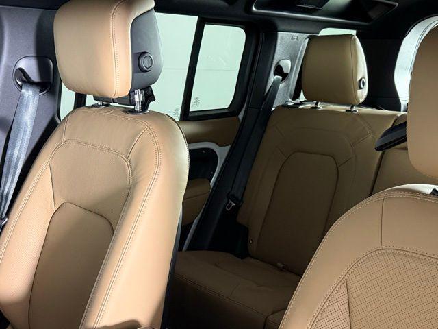 new 2025 Land Rover Defender car