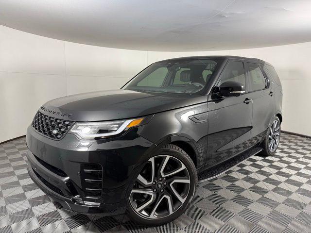 new 2025 Land Rover Discovery car, priced at $82,418