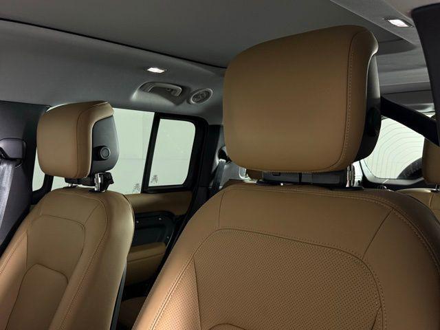 new 2025 Land Rover Defender car