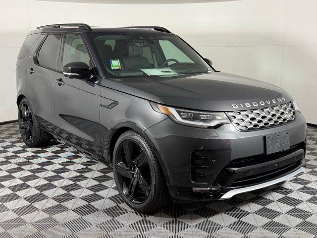 new 2025 Land Rover Discovery car, priced at $86,315