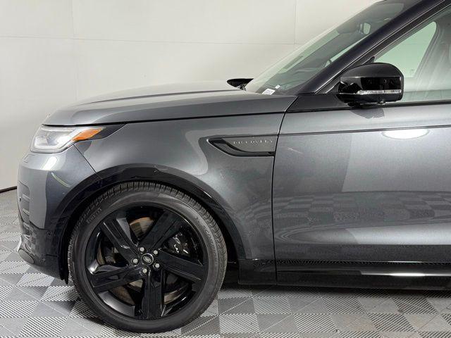 new 2025 Land Rover Discovery car, priced at $86,315