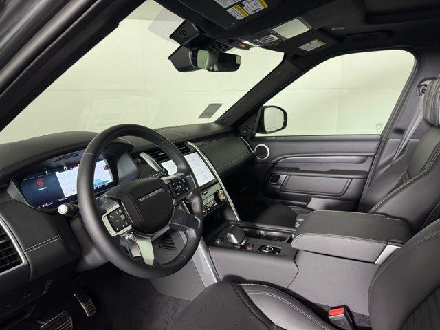 new 2025 Land Rover Discovery car, priced at $86,315