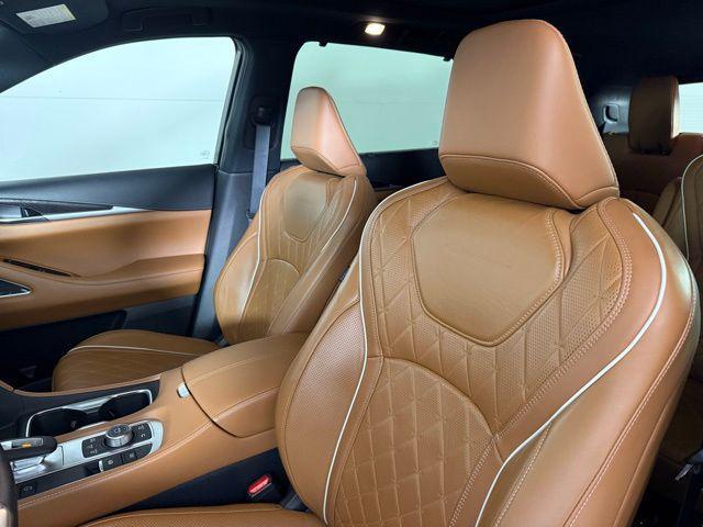 used 2024 INFINITI QX60 car, priced at $56,900