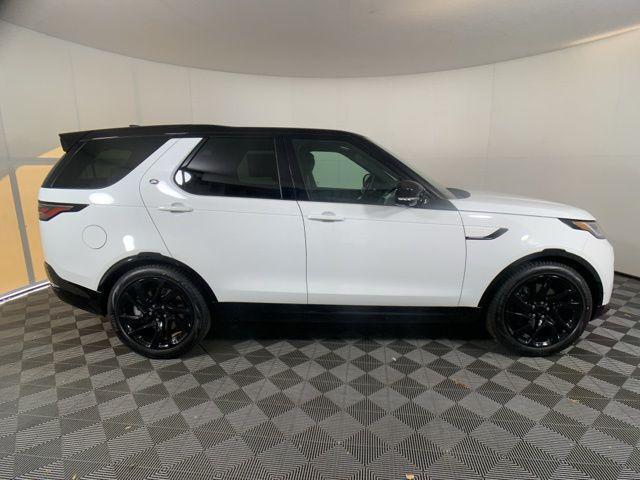 new 2025 Land Rover Discovery car