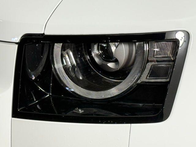 new 2025 Land Rover Defender car