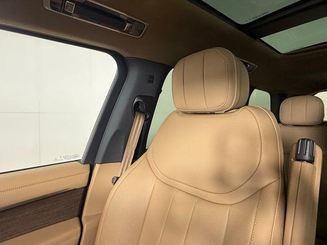 new 2025 Land Rover Range Rover car