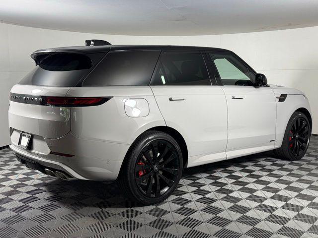 new 2025 Land Rover Range Rover Sport car