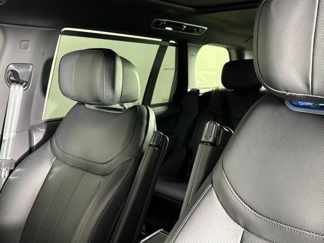 new 2025 Land Rover Range Rover car
