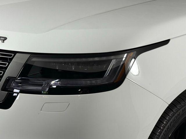 new 2025 Land Rover Range Rover car